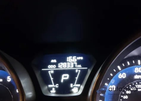 2013 Hyundai Elantra Gls z USA, uszkodzony, nr VIN 5NPDH4AE0DH284623